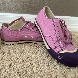 NIB Keen Crocus Coronado Lace kid youth size 6